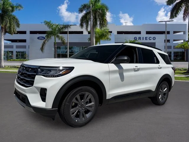 New 2026 Star White Metallic Tri-Coat Ford Active image 3