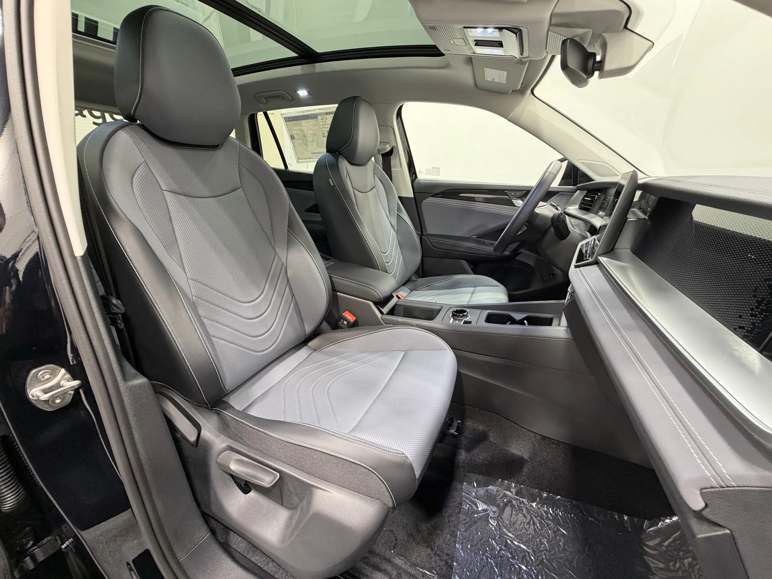 New 2026 Black Volkswagen SE image 29