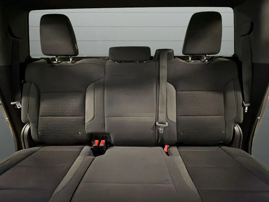 Used 2022 Gray Chevrolet LT image 32