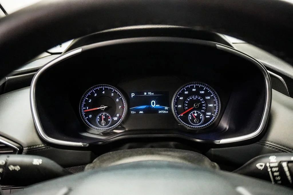 Used 2023 Silver Hyundai SEL image 29