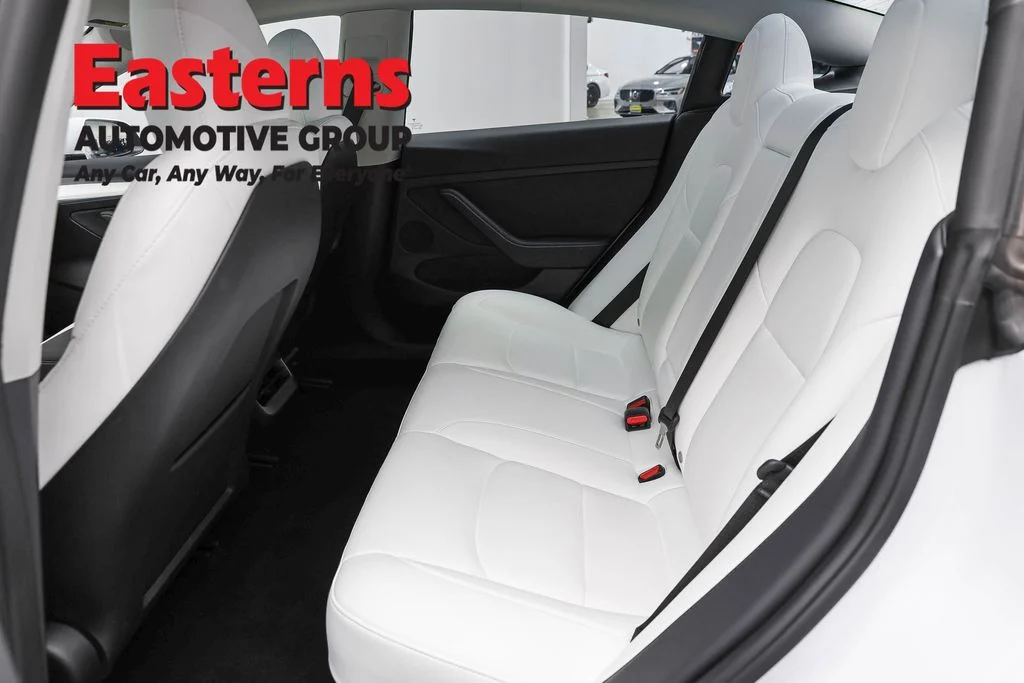 Used 2023 White Tesla Base image 16