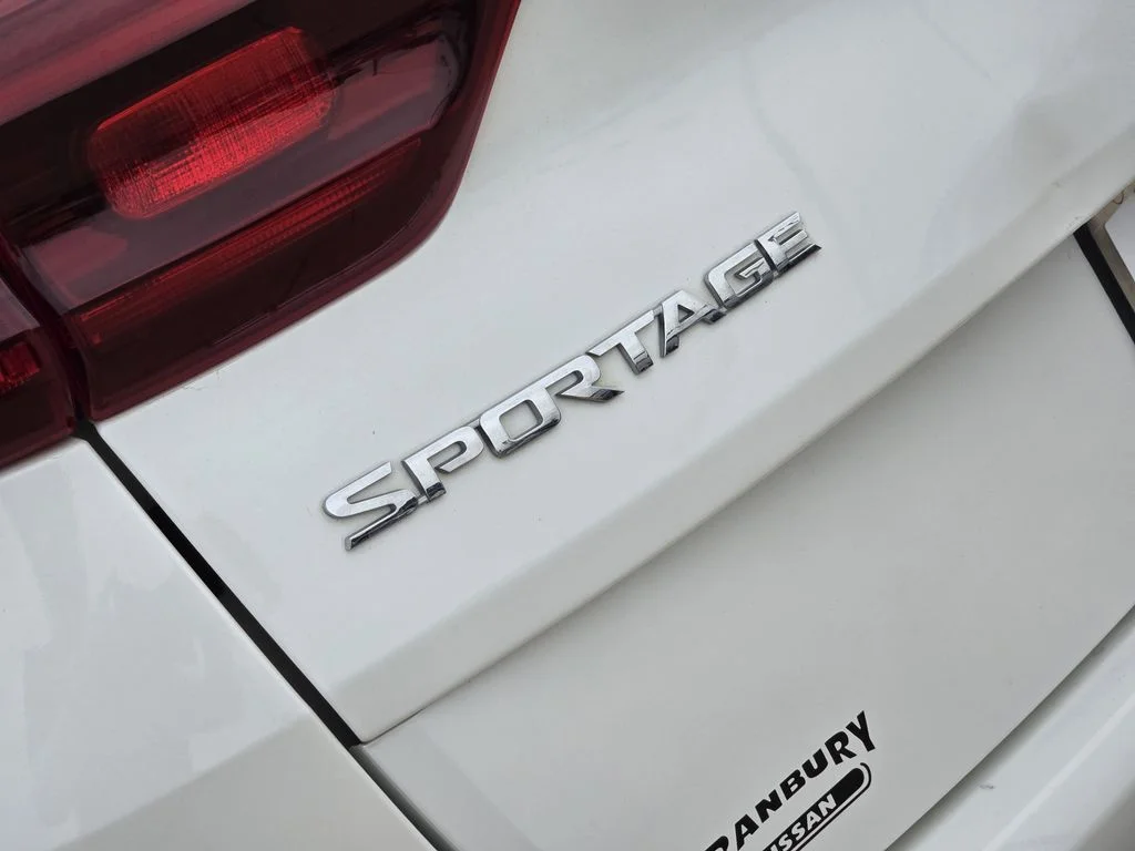 2021 Kia Sportage S - Photo 10