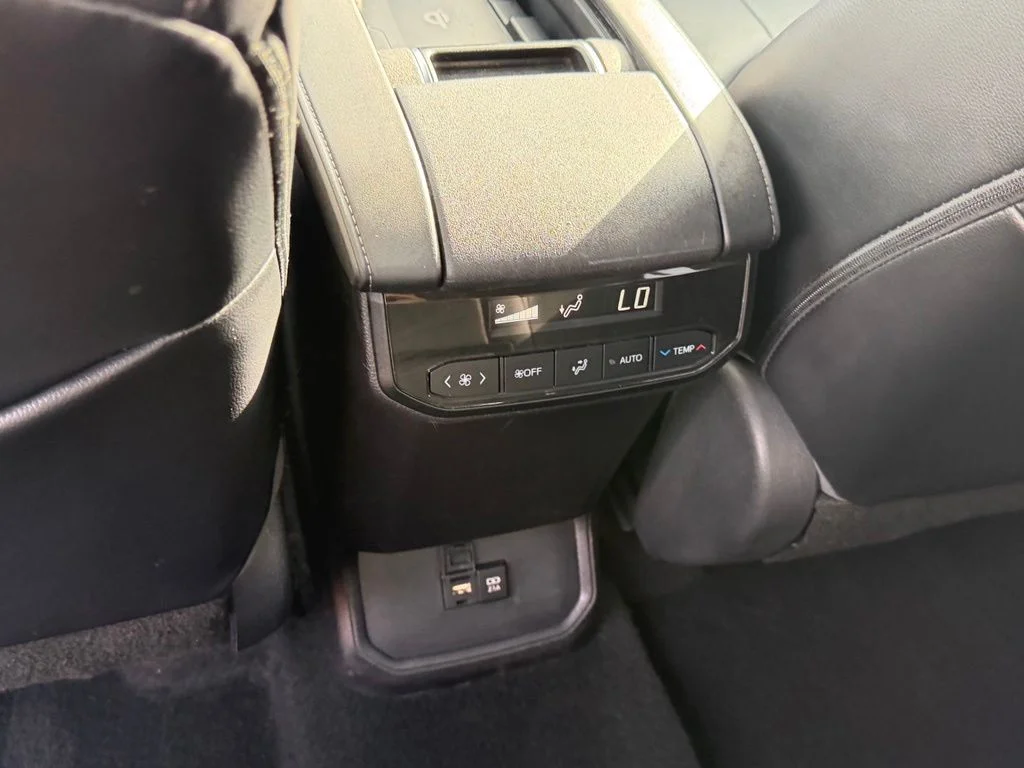 Used 2021 Blizzard Pearl Toyota XLE image 16