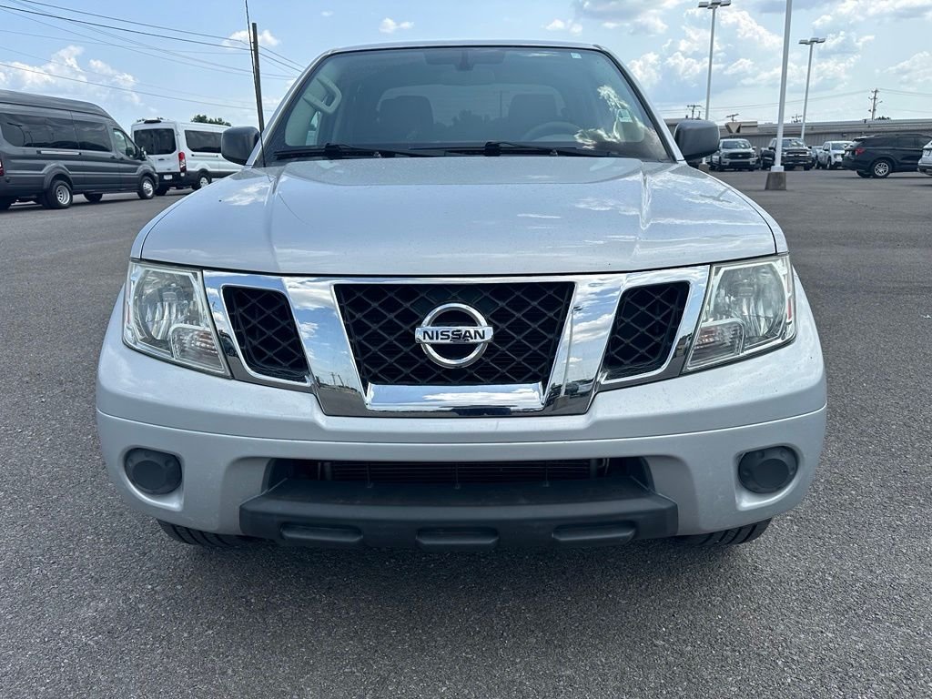Used 2019 Silver Nissan SV image 2