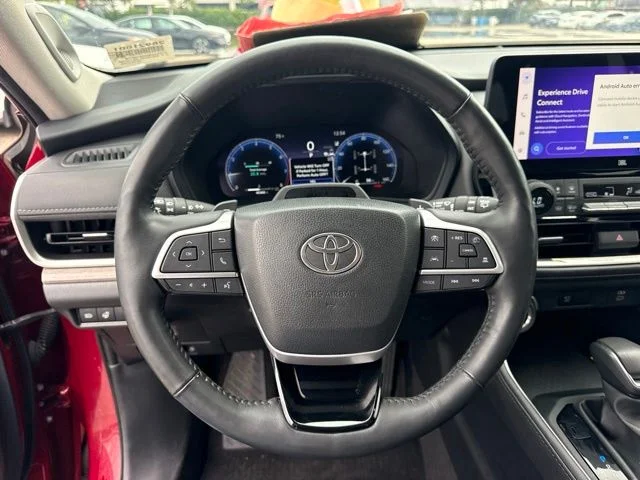 Used 2024 Red Toyota Platinum image 18