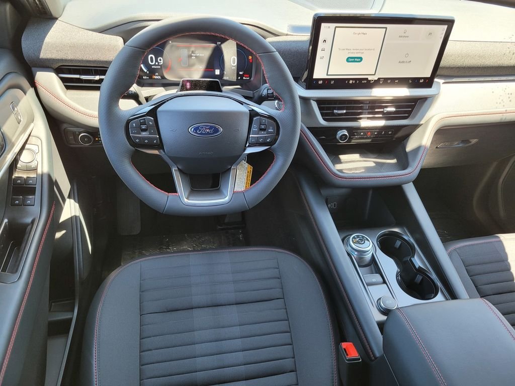 New 2026 Space White Metallic Ford ST-Line image 7