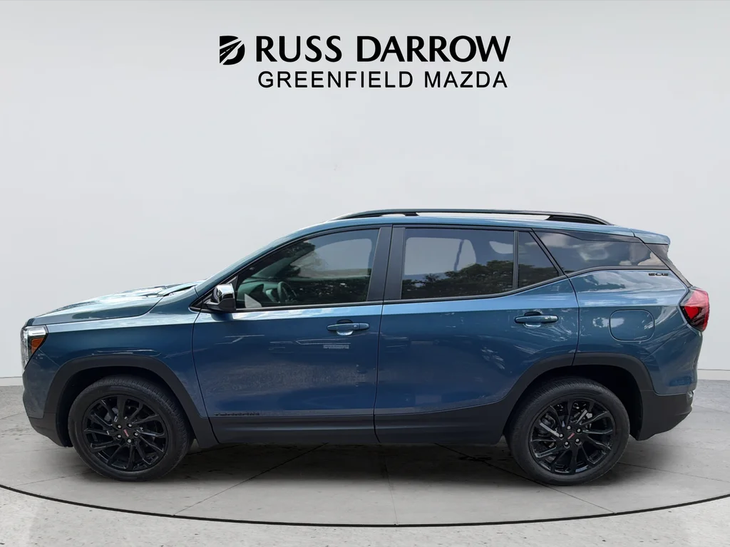 Used 2024 Blue GMC SLE image 2