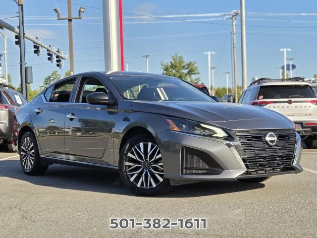 Used 2025 Gray Nissan 2.5 SV image 20