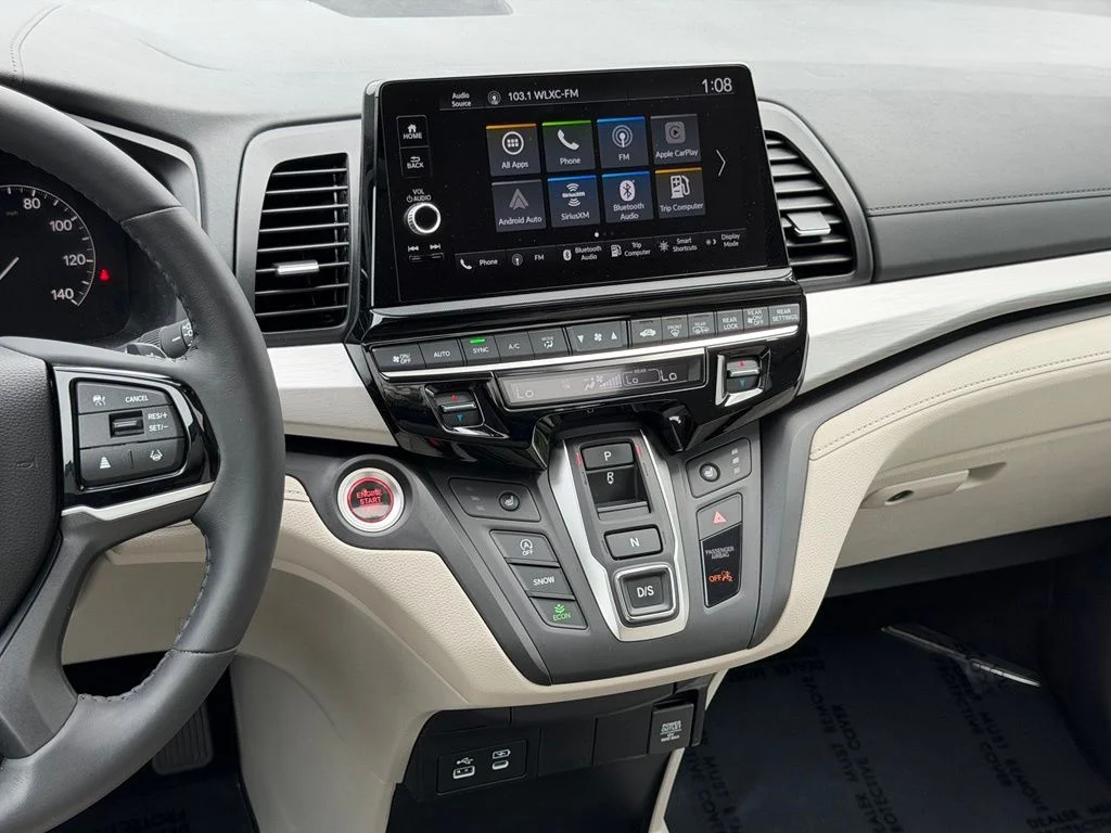 Used 2025  Honda EX-L image 36