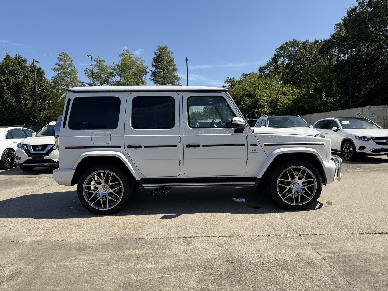 Certified Used 2025 MANUFAKTUR Moonlight White Magno Mercedes-Benz AMG® G 63 image 27