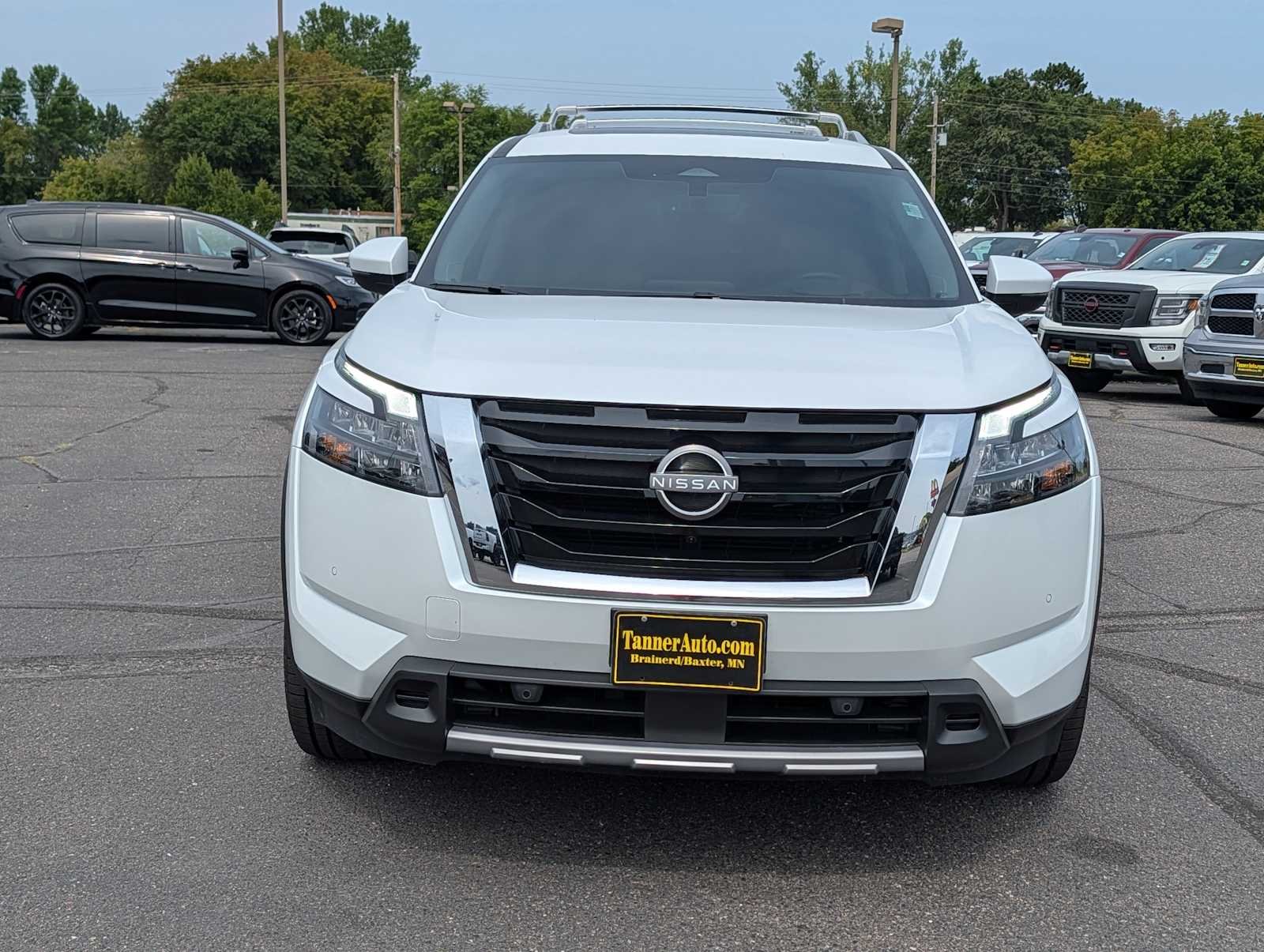 Used 2025 Nissan Pathfinder Platinum with VIN 5N1DR3DK5SC261500 for sale in Brainerd, Minnesota