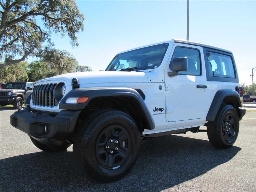 New 2026 Bright White Clear-Coat Exterior Paint Jeep Sport image 3