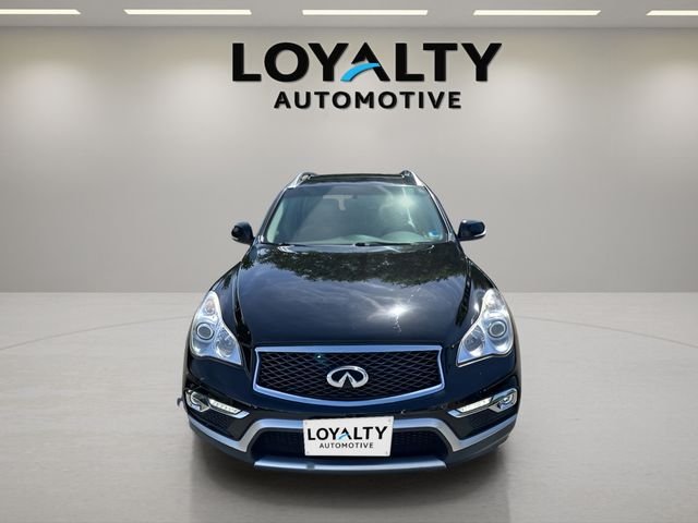 Used 2017 Black INFINITI Base image 1