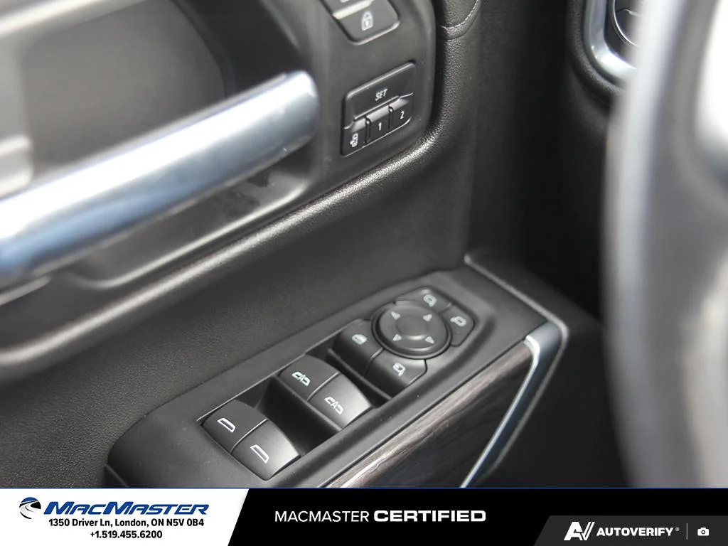 Used 2022  Chevrolet LTZ image 20