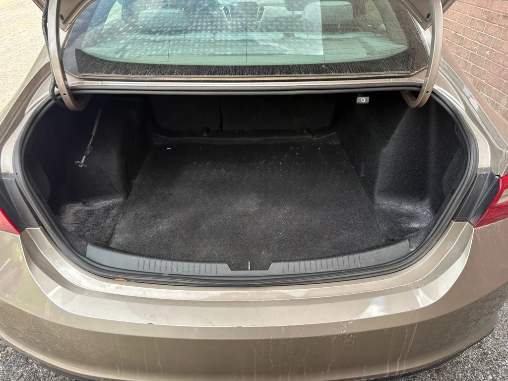 Used 2023 Gray Metallic Chevrolet LT image 25