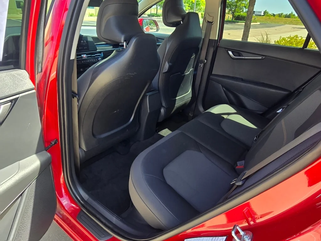 Used 2025 Runway Red Kia LX image 16