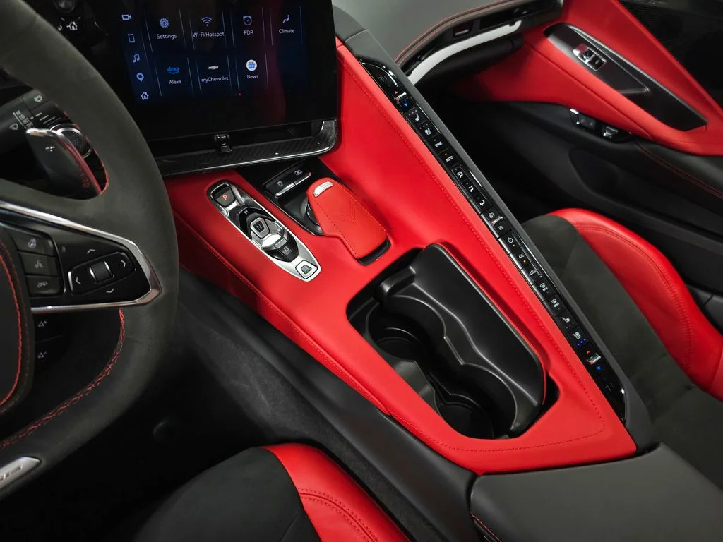 Used 2025 Black Chevrolet Z06 image 42