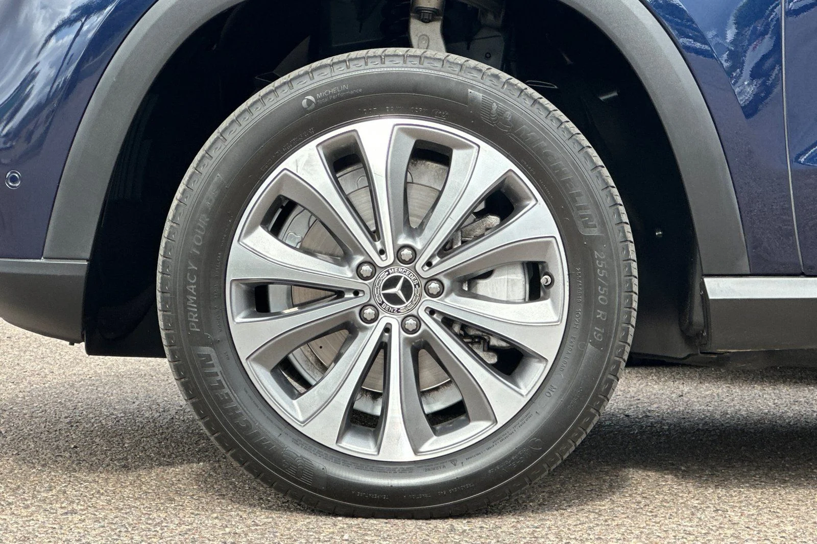 Used 2021 Blue Mercedes-Benz GLE 350 image 26