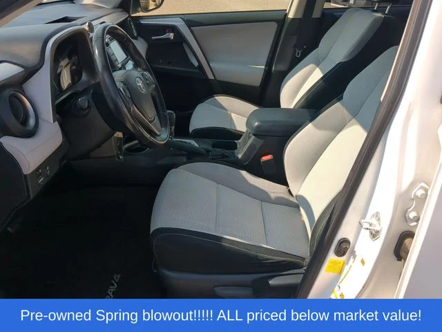 Used 2016 White Toyota XLE image 23