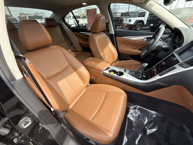 Used 2023 Black INFINITI LUXE image 24