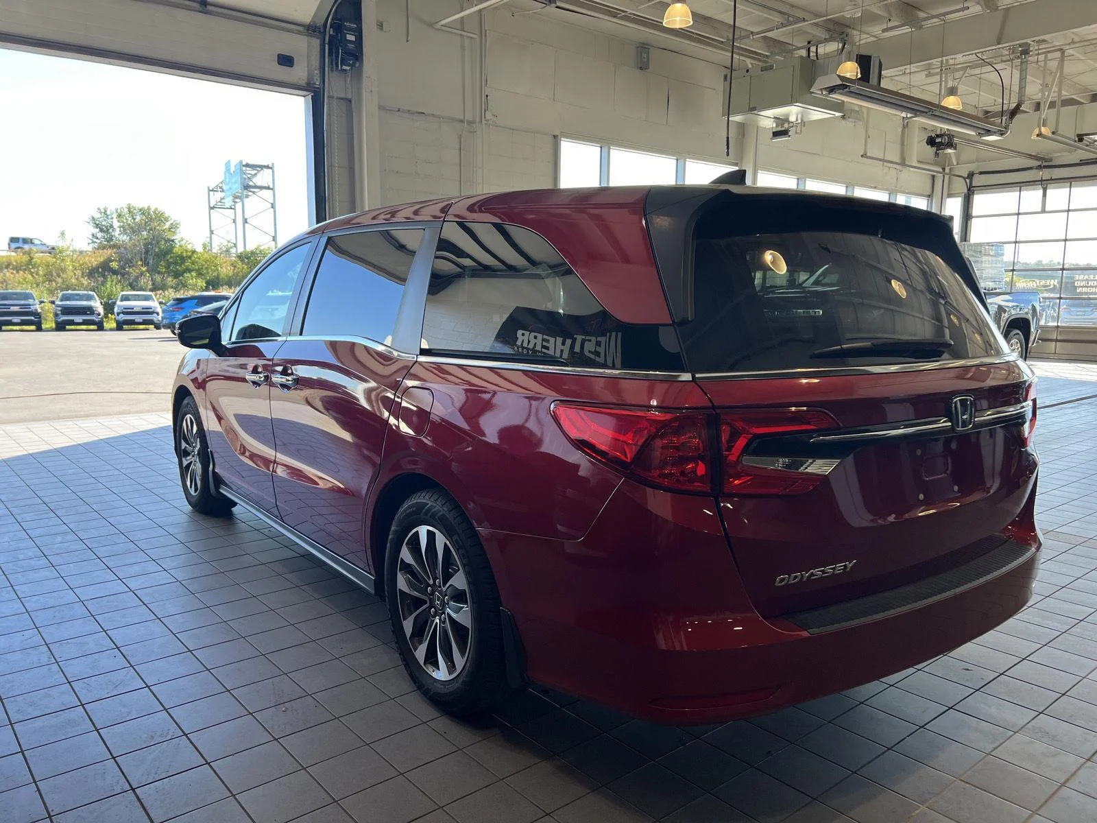 Used 2022  Honda EX-L image 6