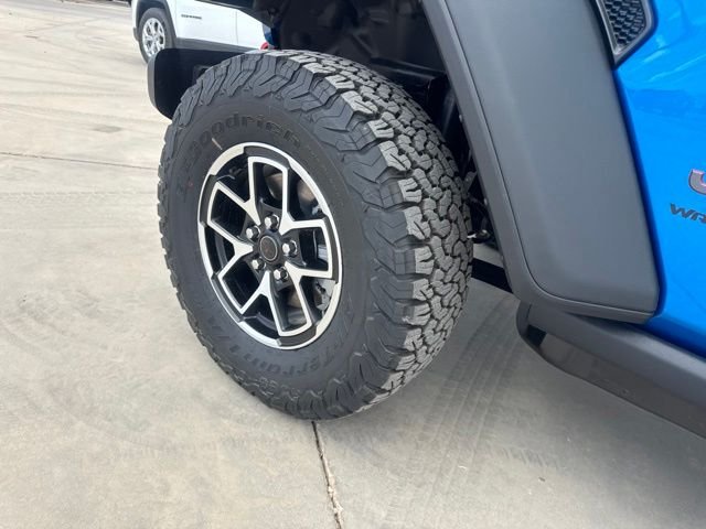 New 2026 Hydro Blue Pearlcoat Jeep Rubicon image 10
