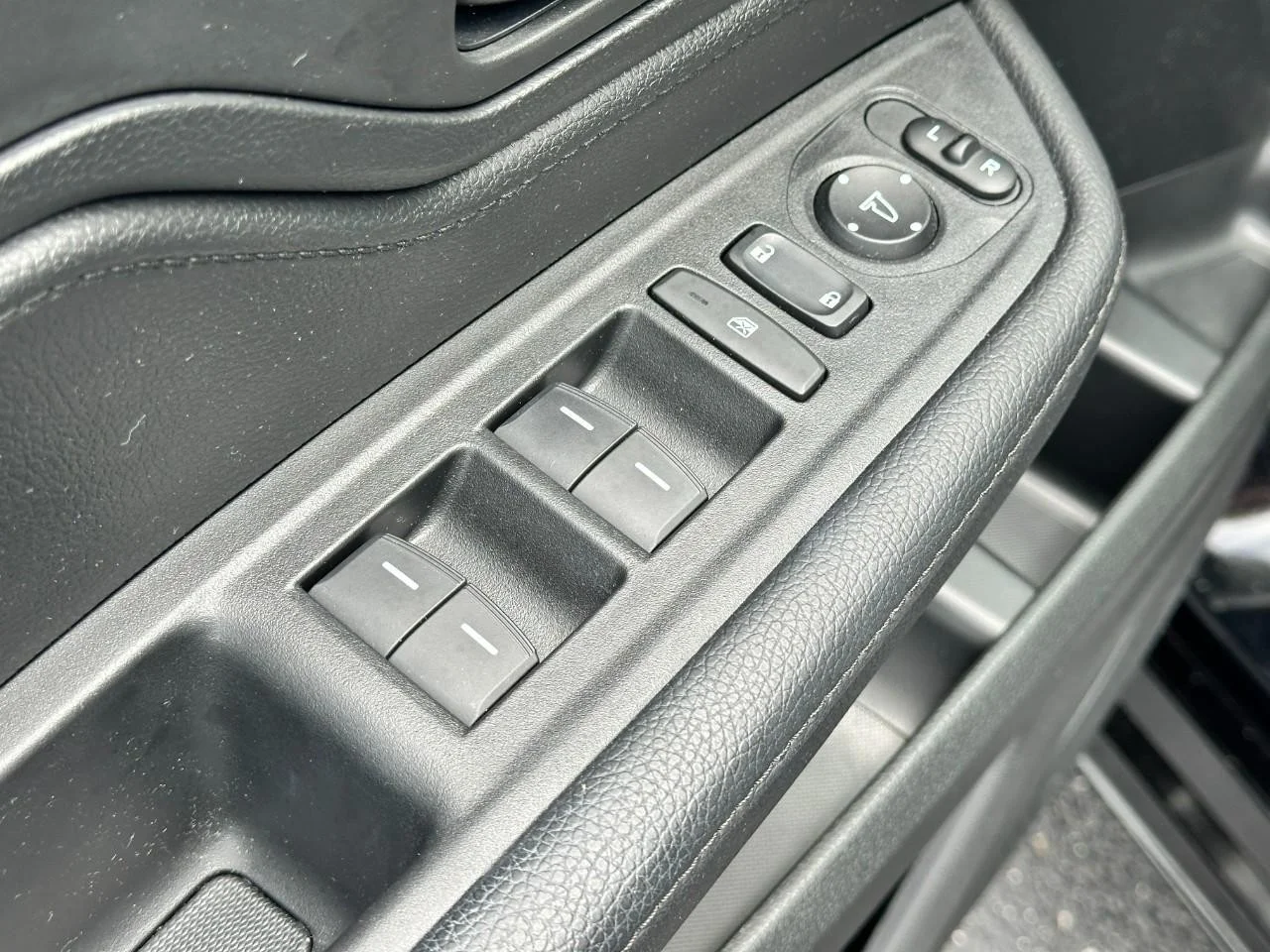 2024 Honda Odyssey SPORT - Photo 19