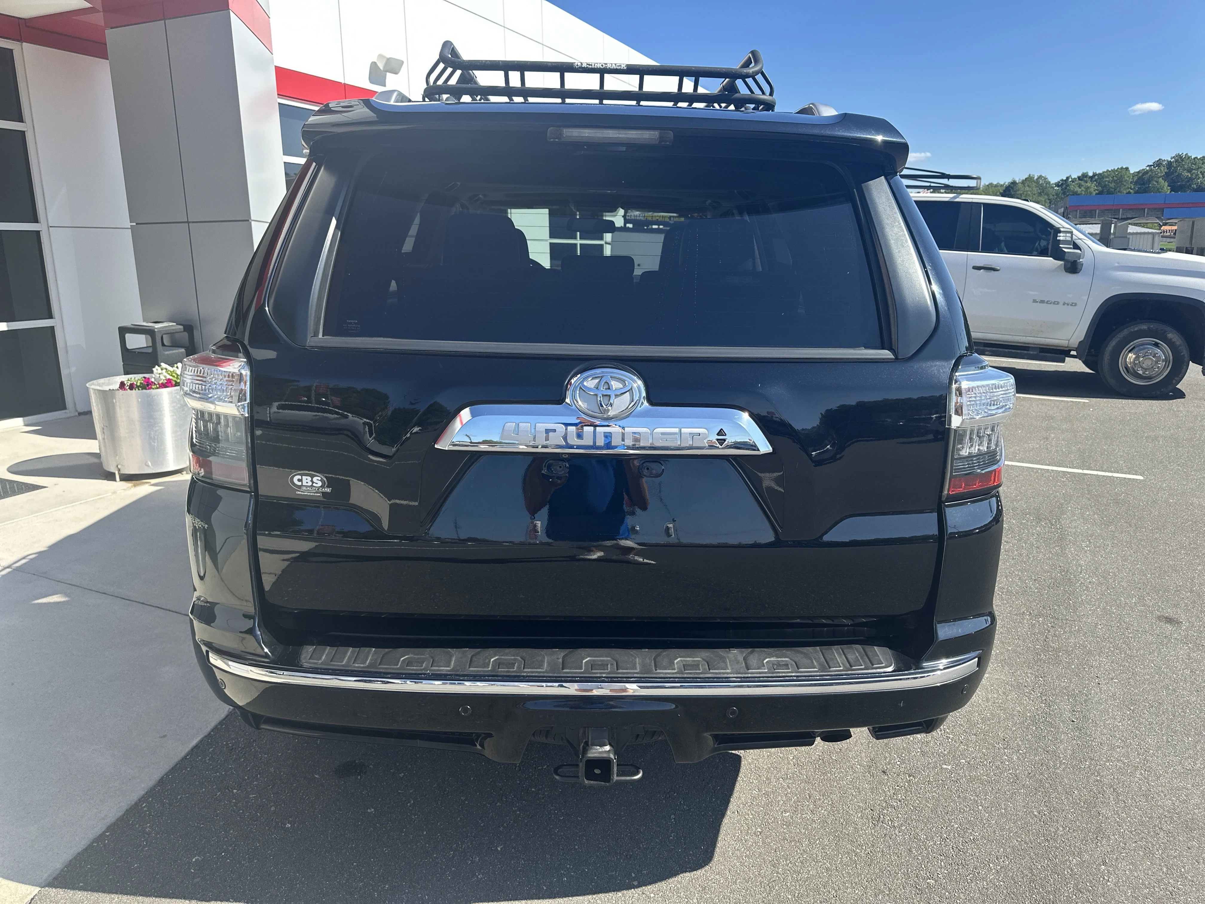 Used 2016 Midnight Black Metallic Toyota Limited image 7