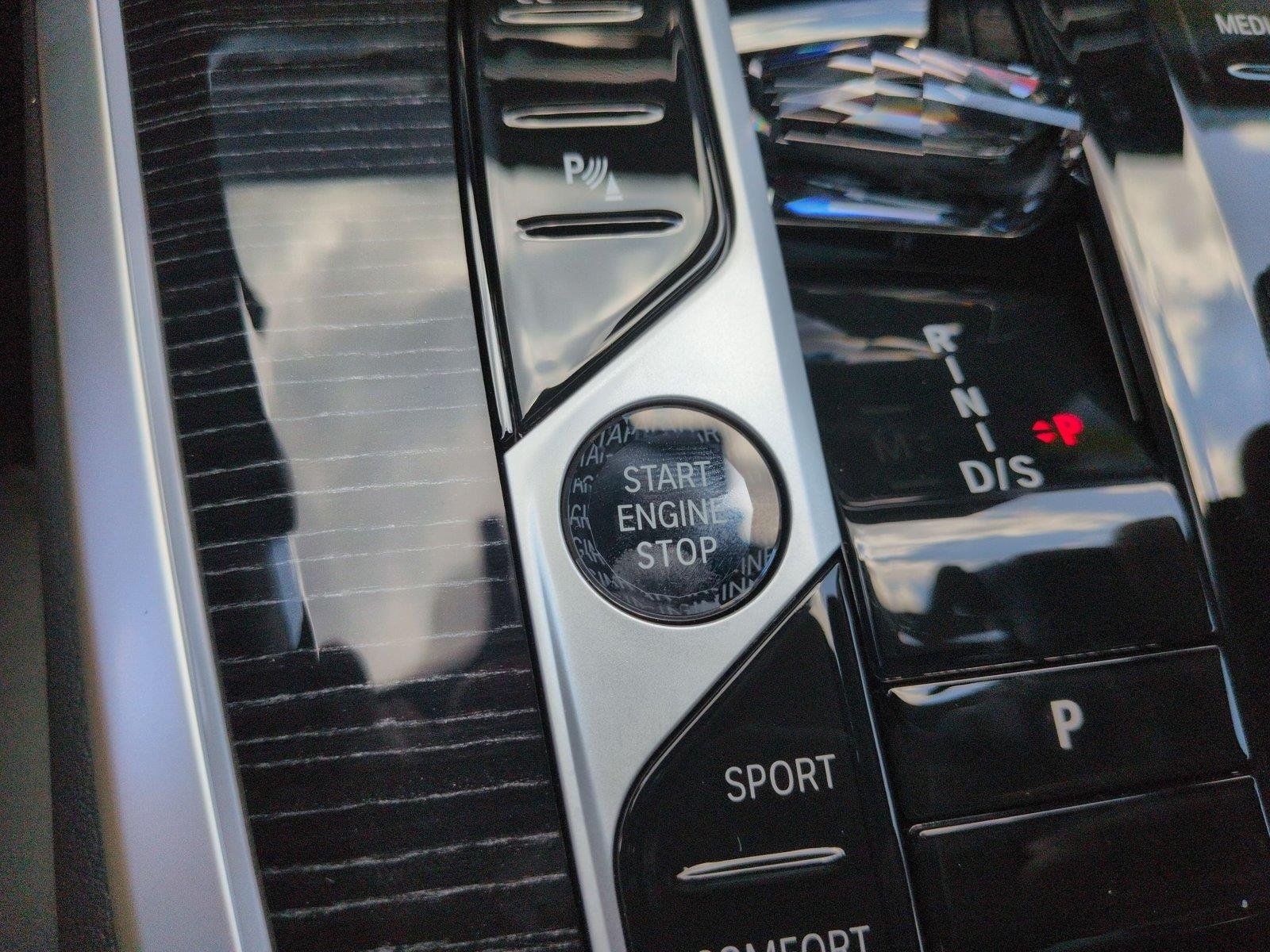 New 2026 Brooklyn Grey Metallic BMW M60i image 31