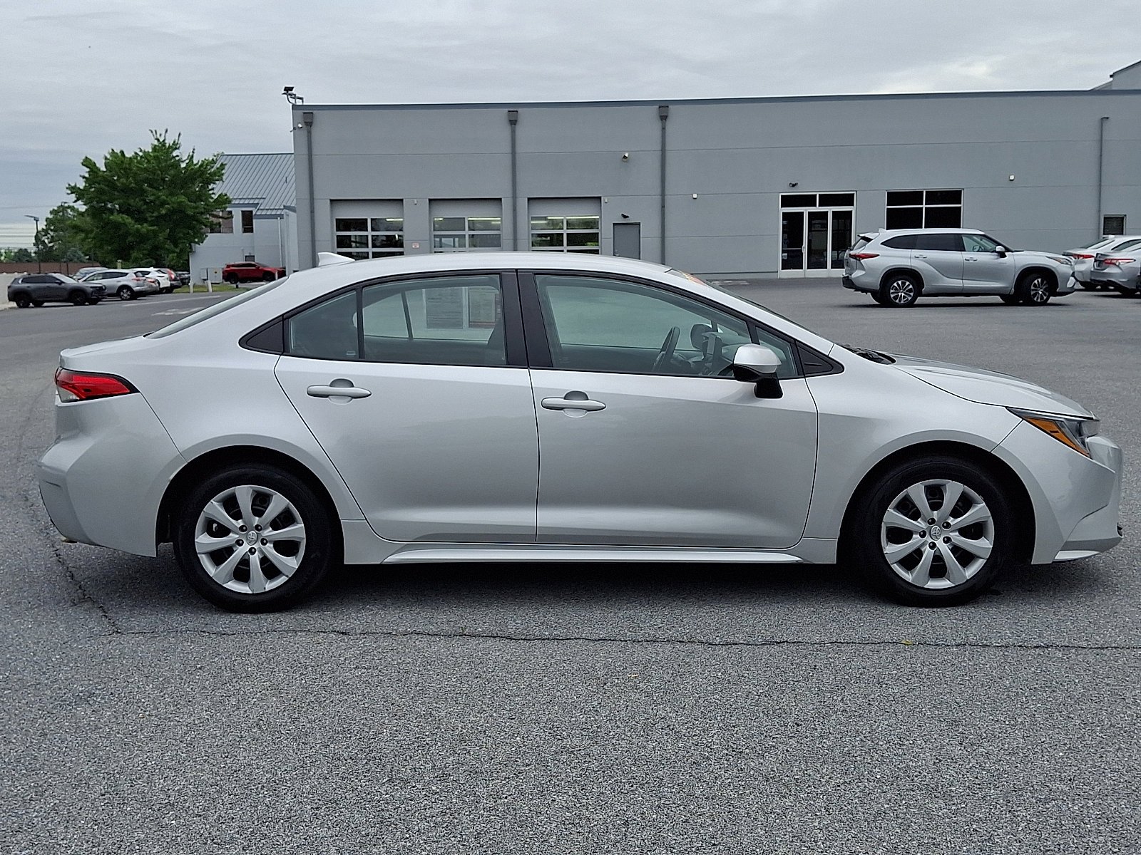 Used 2023 Classic Silver Metallic Toyota LE image 8