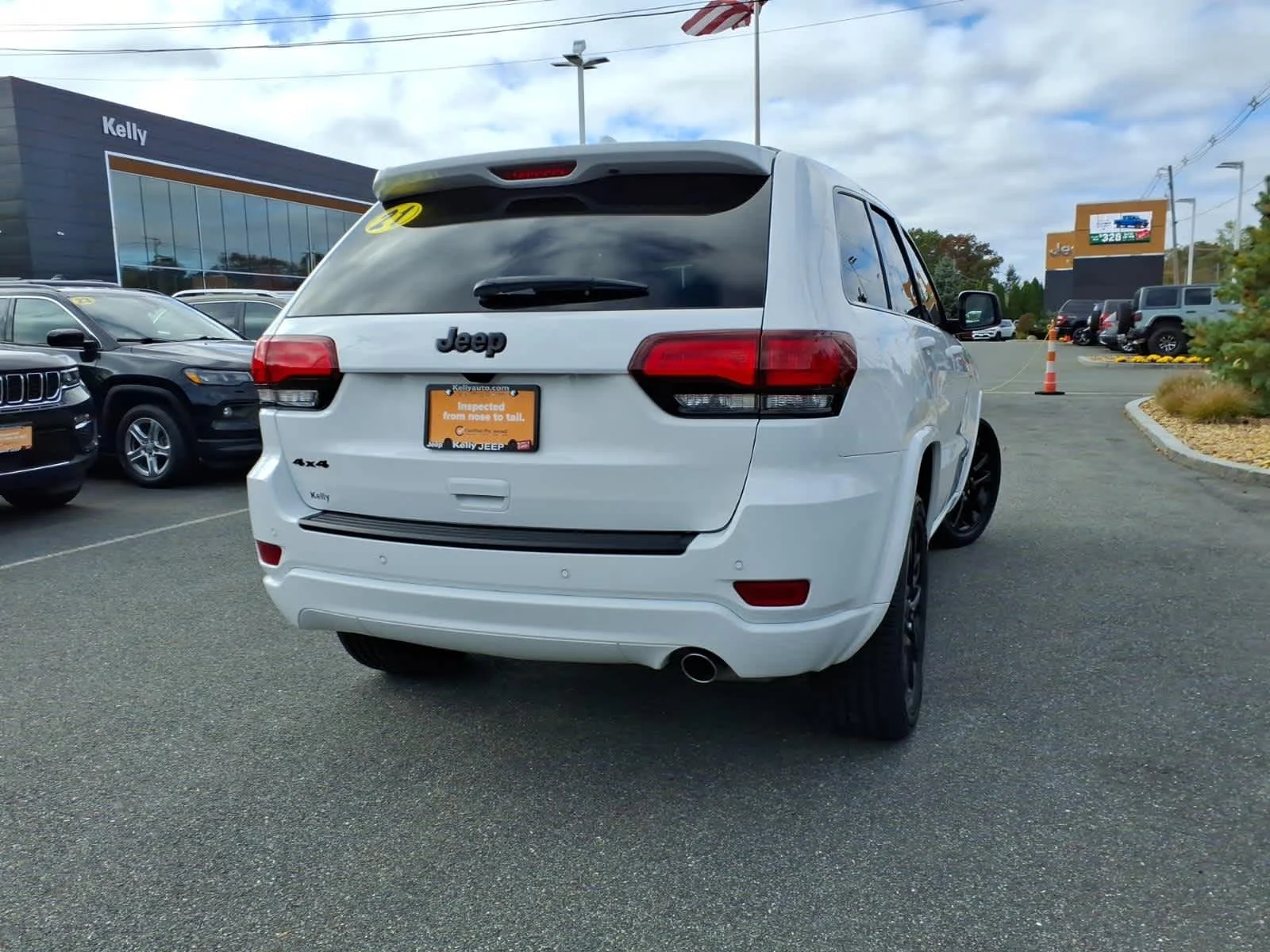 Certified Used 2021 Bright White Clearcoat Jeep Laredo X image 8