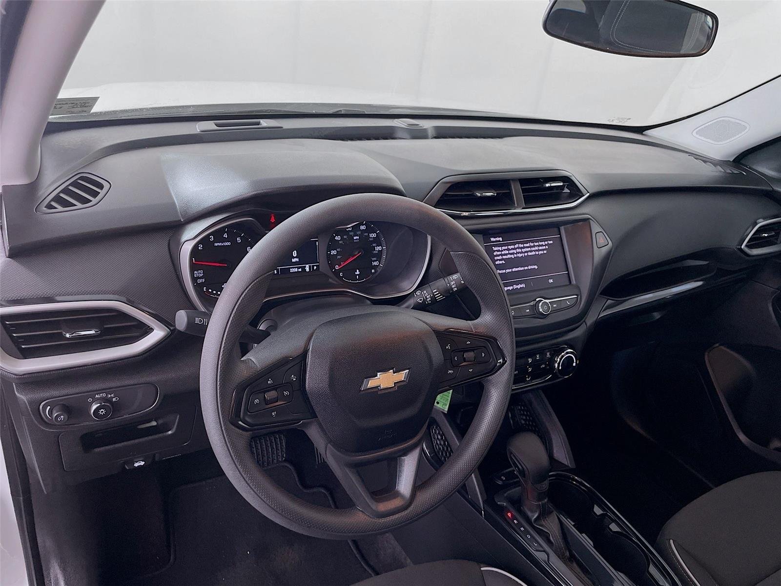 Used 2023 Summit White Chevrolet LS image 13