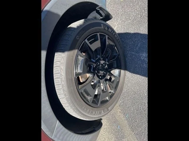 Used 2021 Purple Kia SX image 41