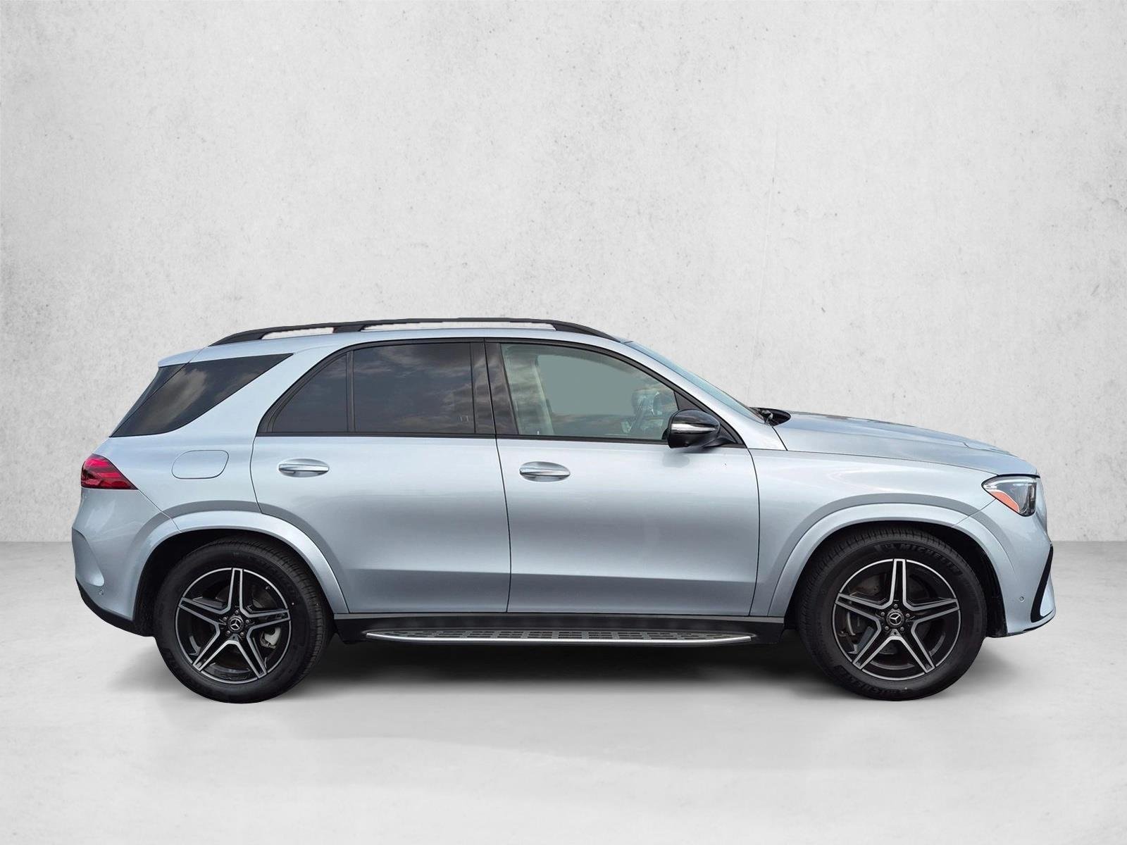 Used 2026 Cirrus Silver Metallic Mercedes-Benz GLE 450 image 4