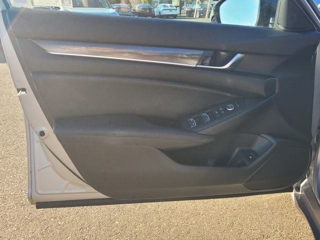 Used 2022  Honda Sport image 18