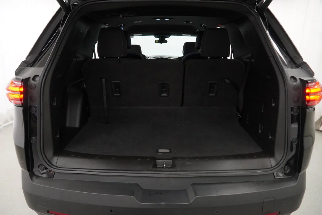 Certified Used 2022 MOSAIC BLACK METALLIC Chevrolet LT Cloth image 43