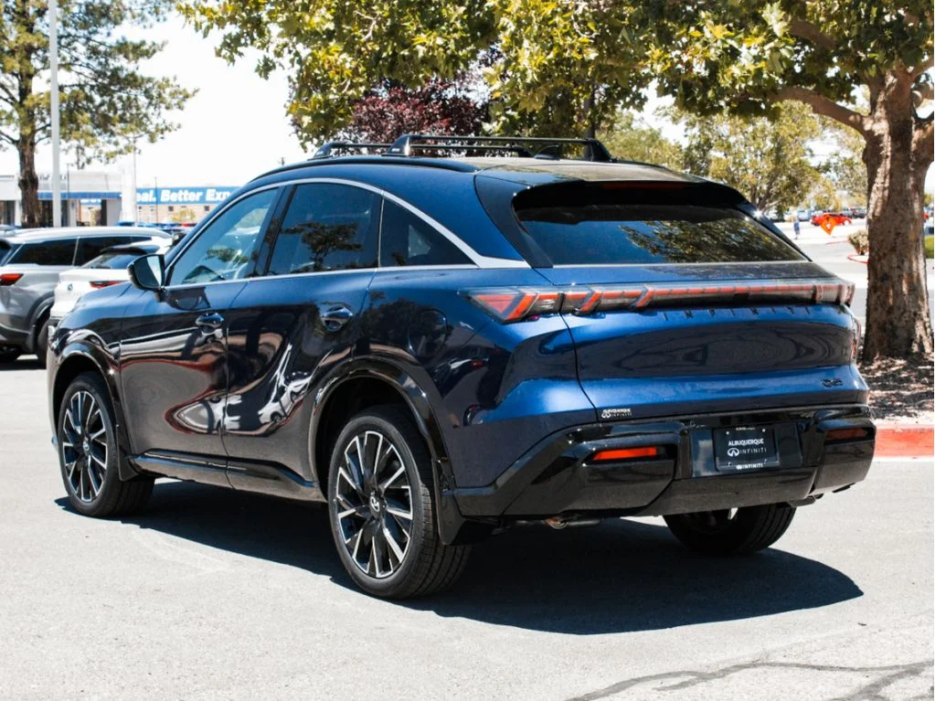 New 2027 GRAND BLUE INFINITI Autograph AWD image 7
