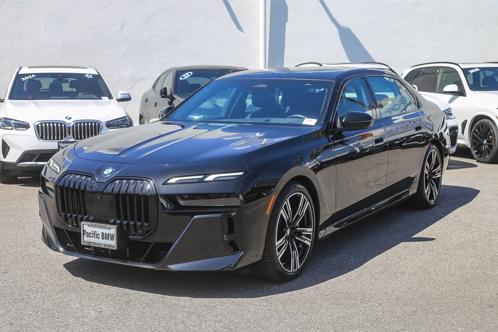 Certified Used 2023 Black Sapphire Metallic BMW 740i image 3