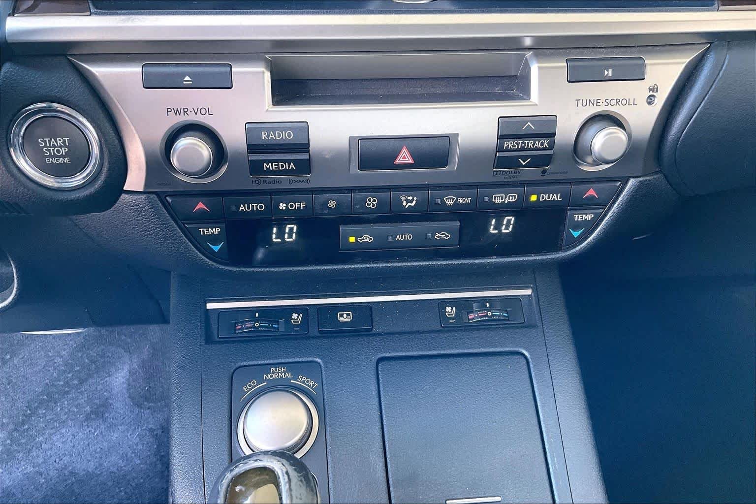 Used 2014 FIRE AGATE PEAR Lexus  image 32
