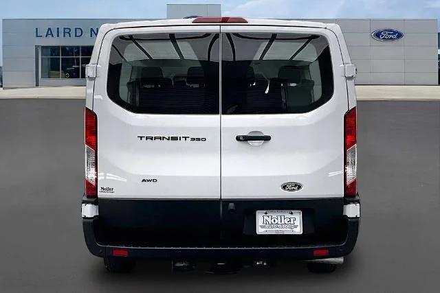 New 2026 Oxford White Ford Passenger Van XL image 4