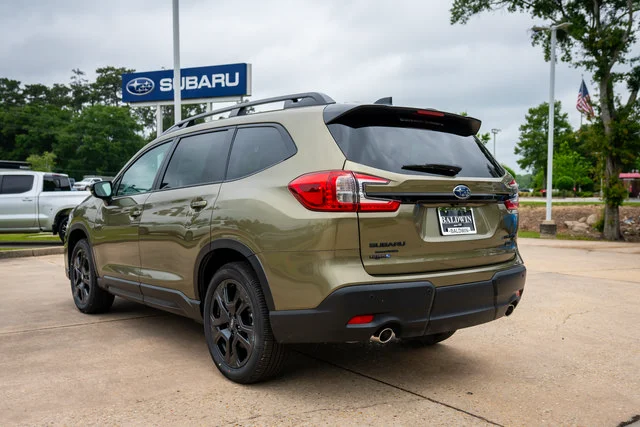 New 2026 Autumn Green Metallic Subaru Onyx Edition Touring image 4
