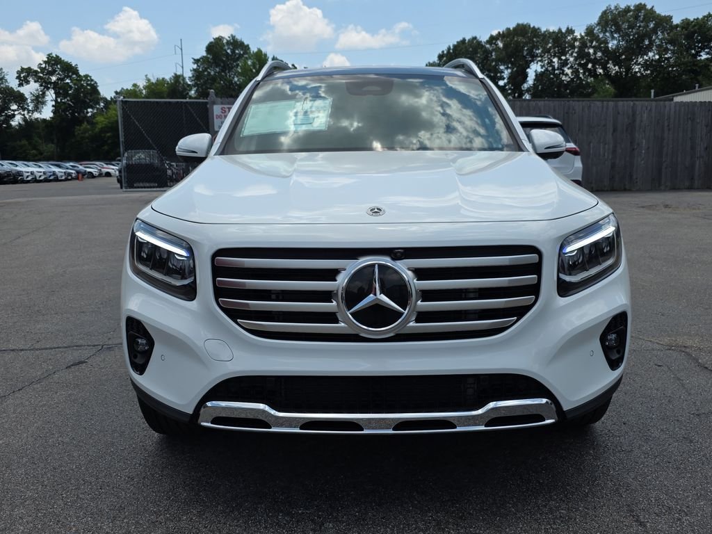 New 2026 White Mercedes-Benz GLB 250 image 8
