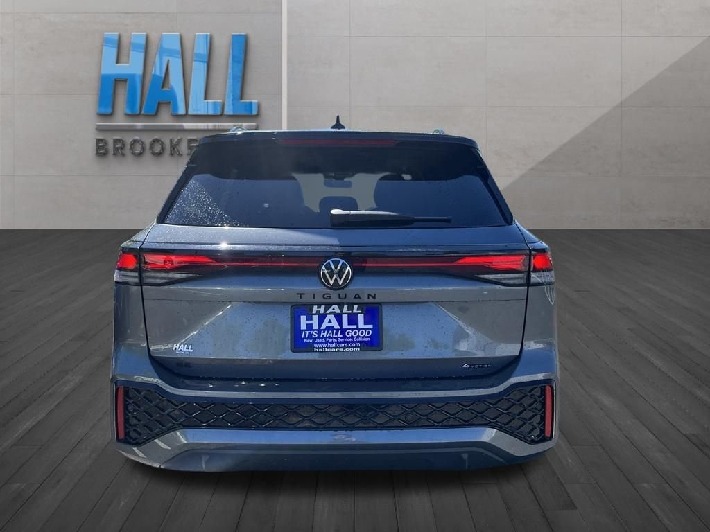 New 2026 Gray Volkswagen 2.0T SE R-Line Black image 4