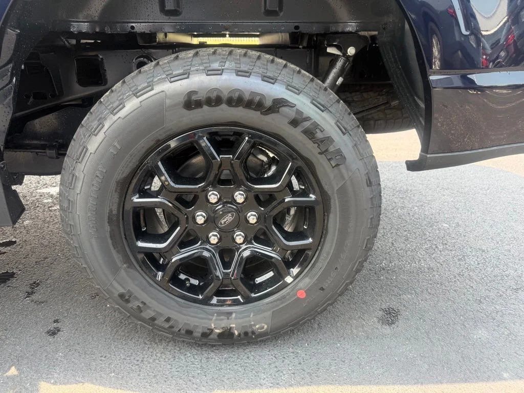 New 2026 Antimatter Blue Metallic Ford XLT image 32