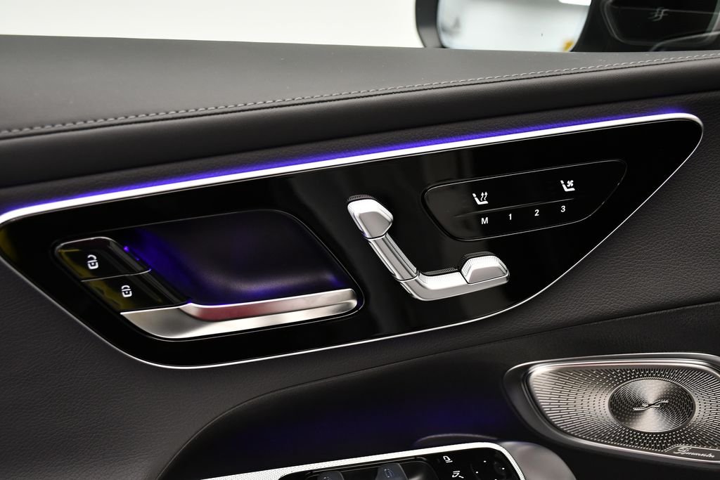 2025 Mercedes-Benz GLC Base - Photo 32