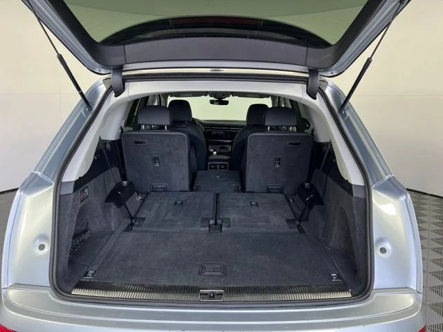 Used 2024 Silver Audi 45 Premium Plus image 38
