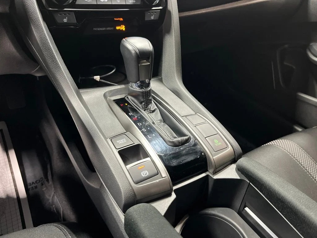 2021 Honda Civic Hatchback EX - Photo 27