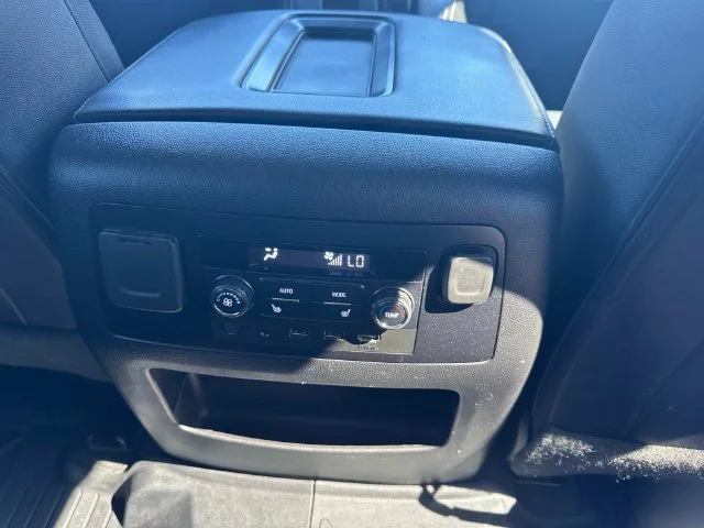 Used 2019 Black GMC SLT image 21