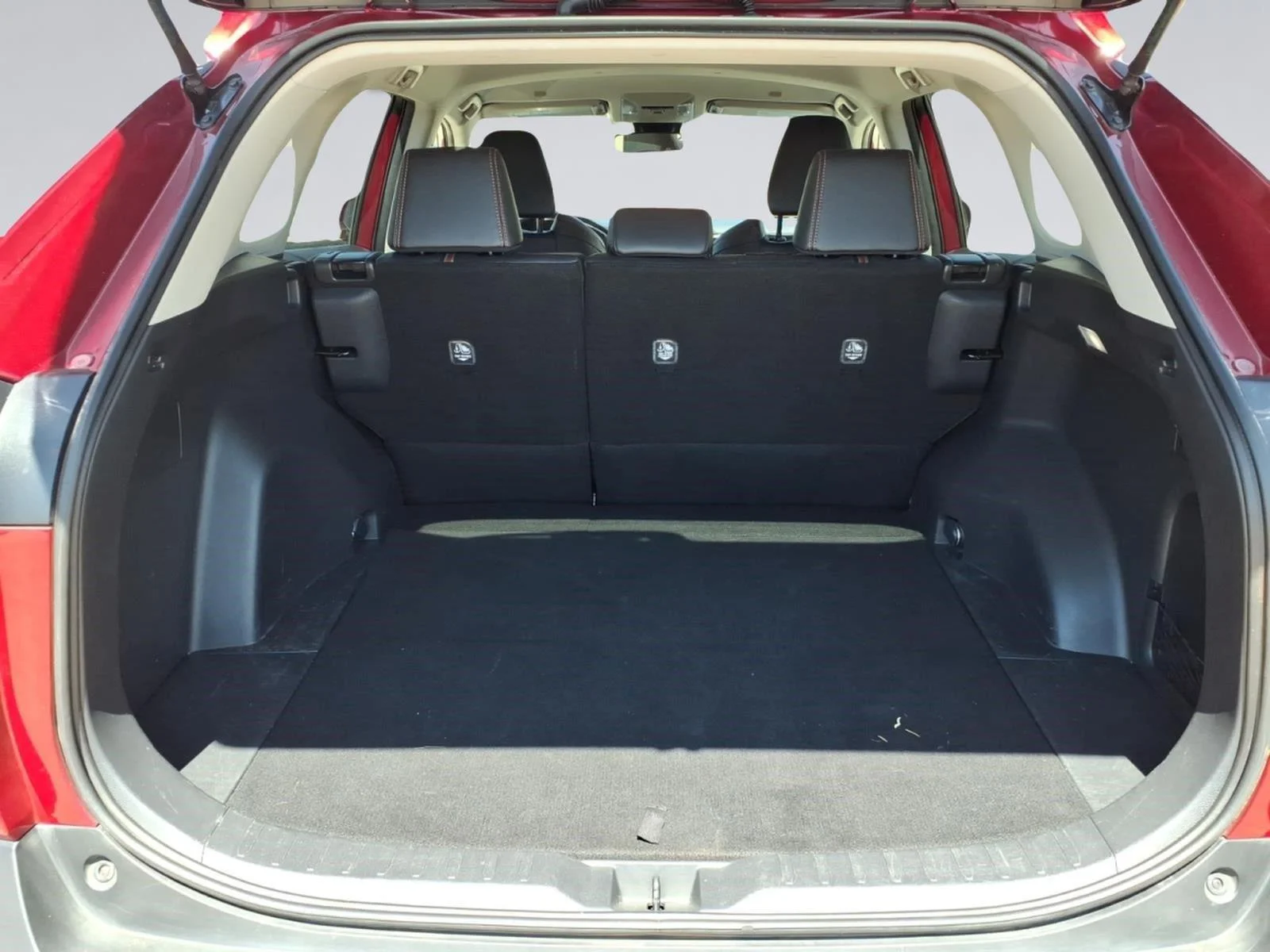 Used 2024 Ruby Flare Pearl Toyota Adventure image 10