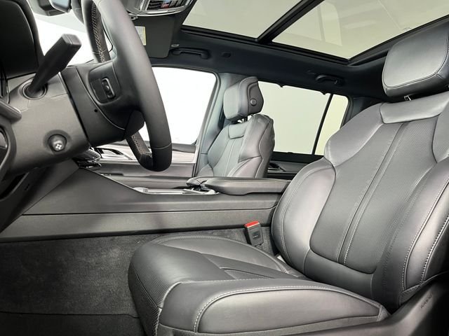 New 2026 High Gloss Black Exterior Paint Jeep Limited Reserve image 6